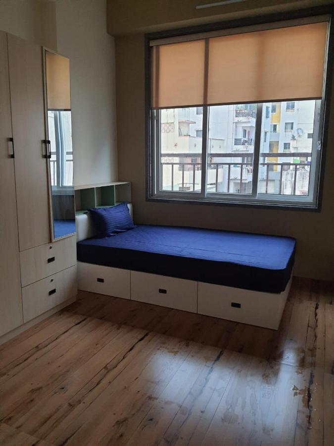 Couch & Cheese Homestel The Most Luxurious Hostel For Working Professionals & Students Пюн Екстериор снимка