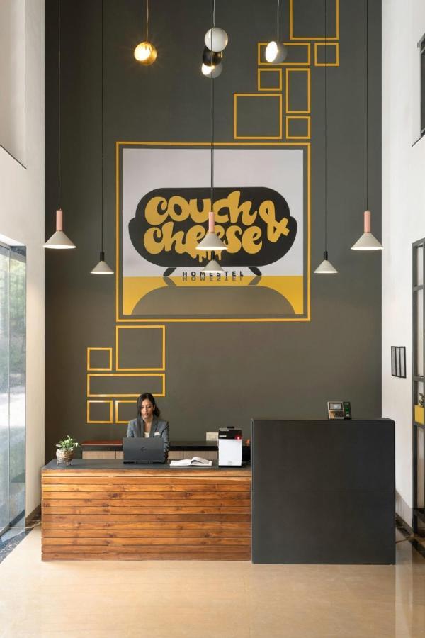 Couch & Cheese Homestel The Most Luxurious Hostel For Working Professionals & Students Пюн Екстериор снимка